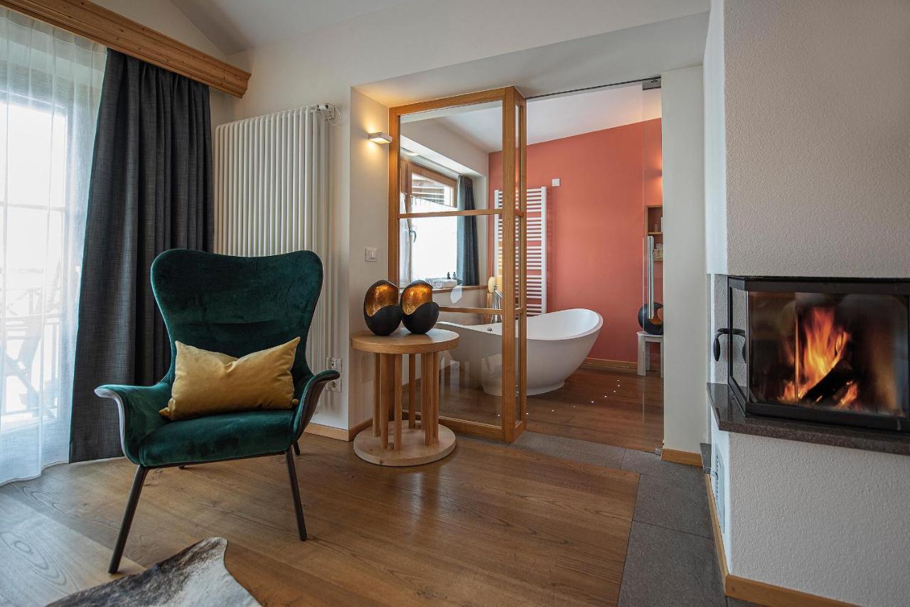 Taubers Unterwirt Aktiv & Vitalhotel Velturno Extérieur photo