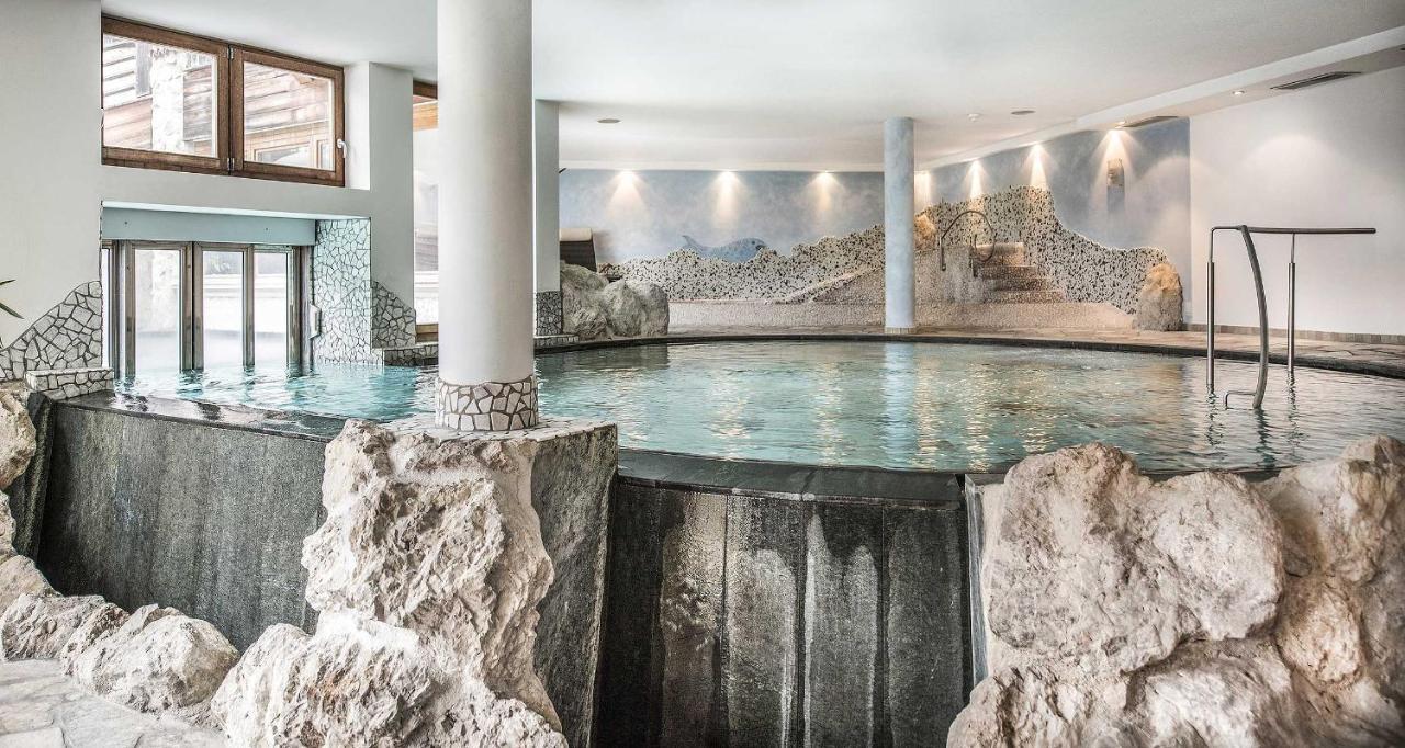 Taubers Unterwirt Aktiv & Vitalhotel Velturno Extérieur photo