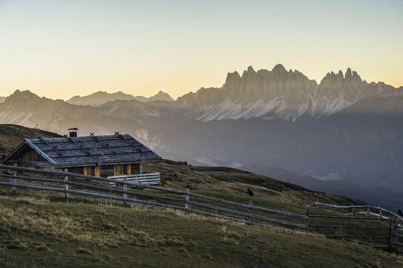 Taubers Unterwirt Aktiv & Vitalhotel Velturno Extérieur photo