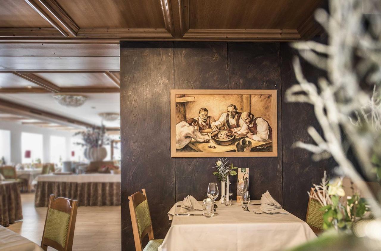 Taubers Unterwirt Aktiv & Vitalhotel Velturno Extérieur photo