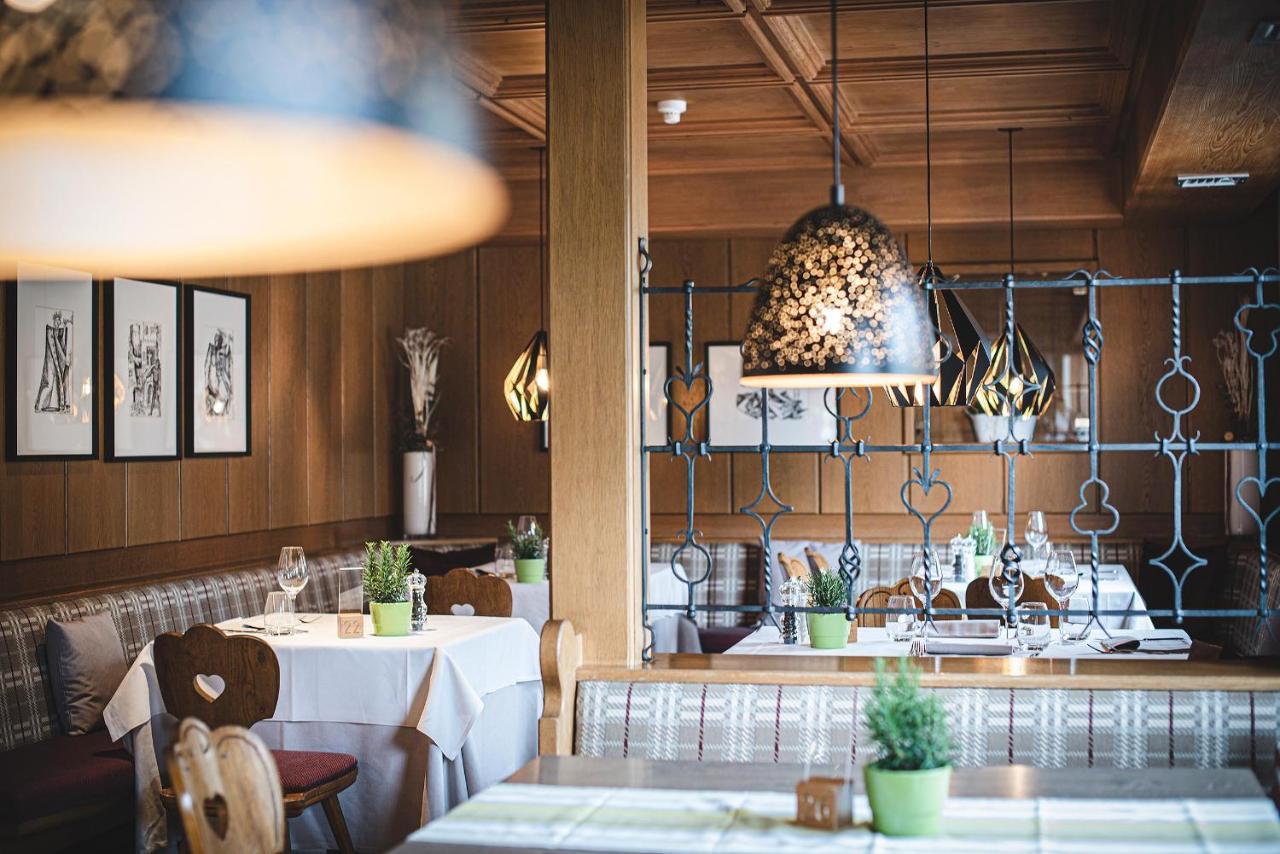 Taubers Unterwirt Aktiv & Vitalhotel Velturno Extérieur photo